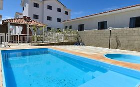 D01 Apto com estacionamento, piscina e churrasqueira